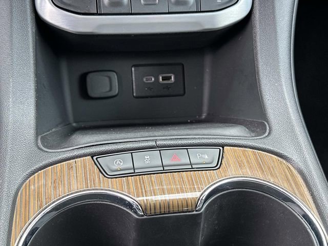 Used 2022 GMC Acadia SLE w/ Elevation Edition image 25