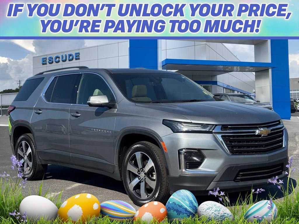 Used 2023 Chevrolet Traverse LT w/ LT Premium Package image 1
