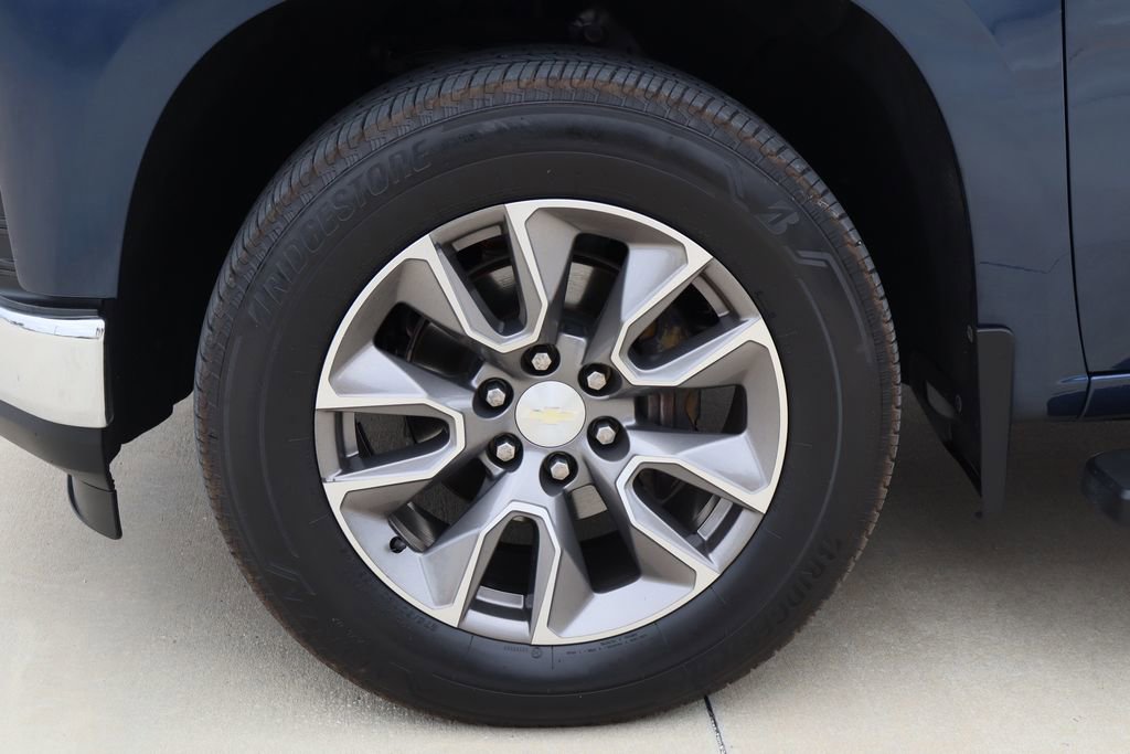 Used 2019 Chevrolet Silverado 1500 LT w/ All-Star Edition AWD/4WD image 30