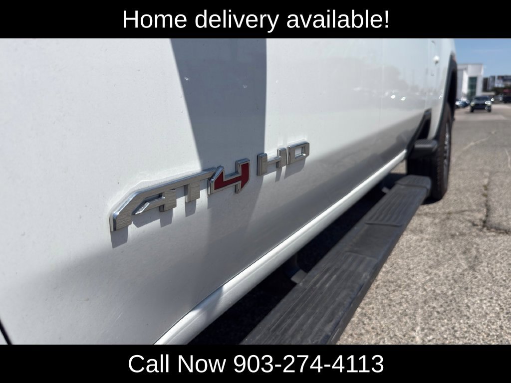 Used 2022 GMC Sierra 2500 AT4 w/ AT4 Preferred Package AWD/4WD image 3