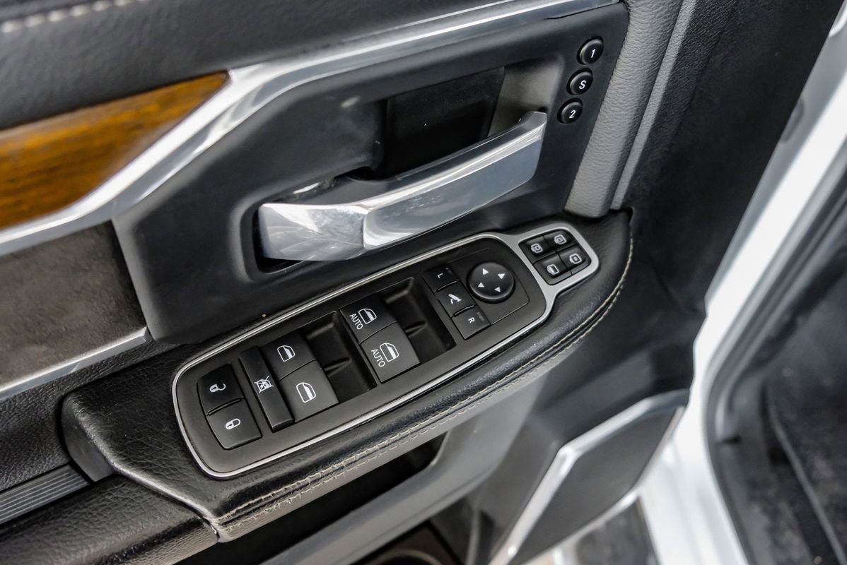 Used 2024 RAM 2500 Laramie AWD/4WD image 45