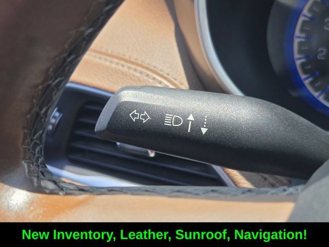 Certified 2018 Chrysler Pacifica Limited FWD image 32