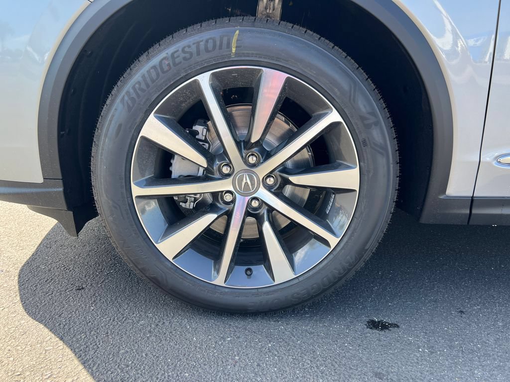 Certified 2026 Acura MDX FWD w/ Technology Package image 6
