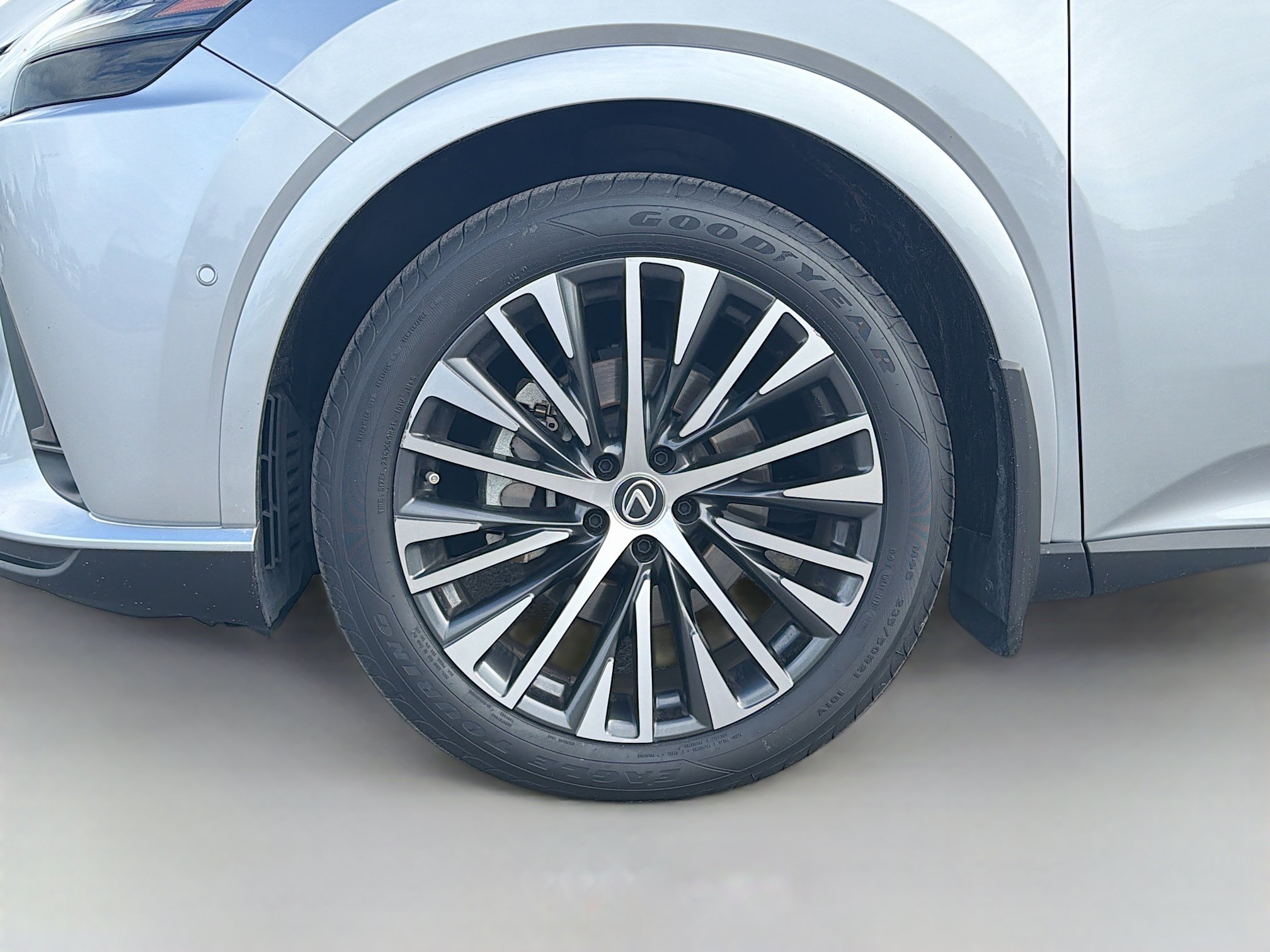 Used 2023 Lexus RX 350 w/ Cold Area Package AWD/4WD image 43