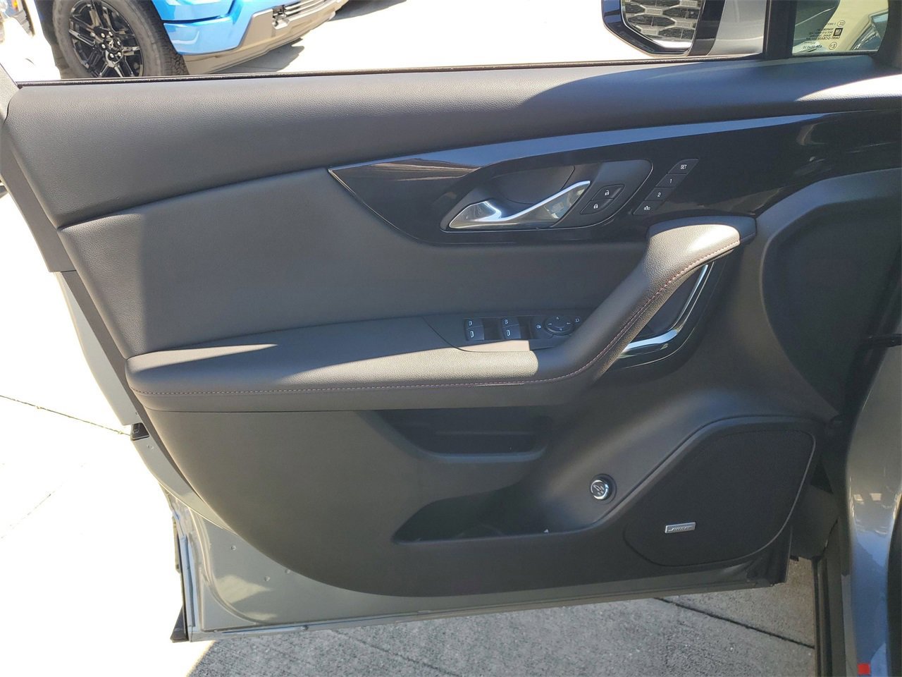 Used 2025 Chevrolet Blazer RS w/ Driver Confidence II Package image 15