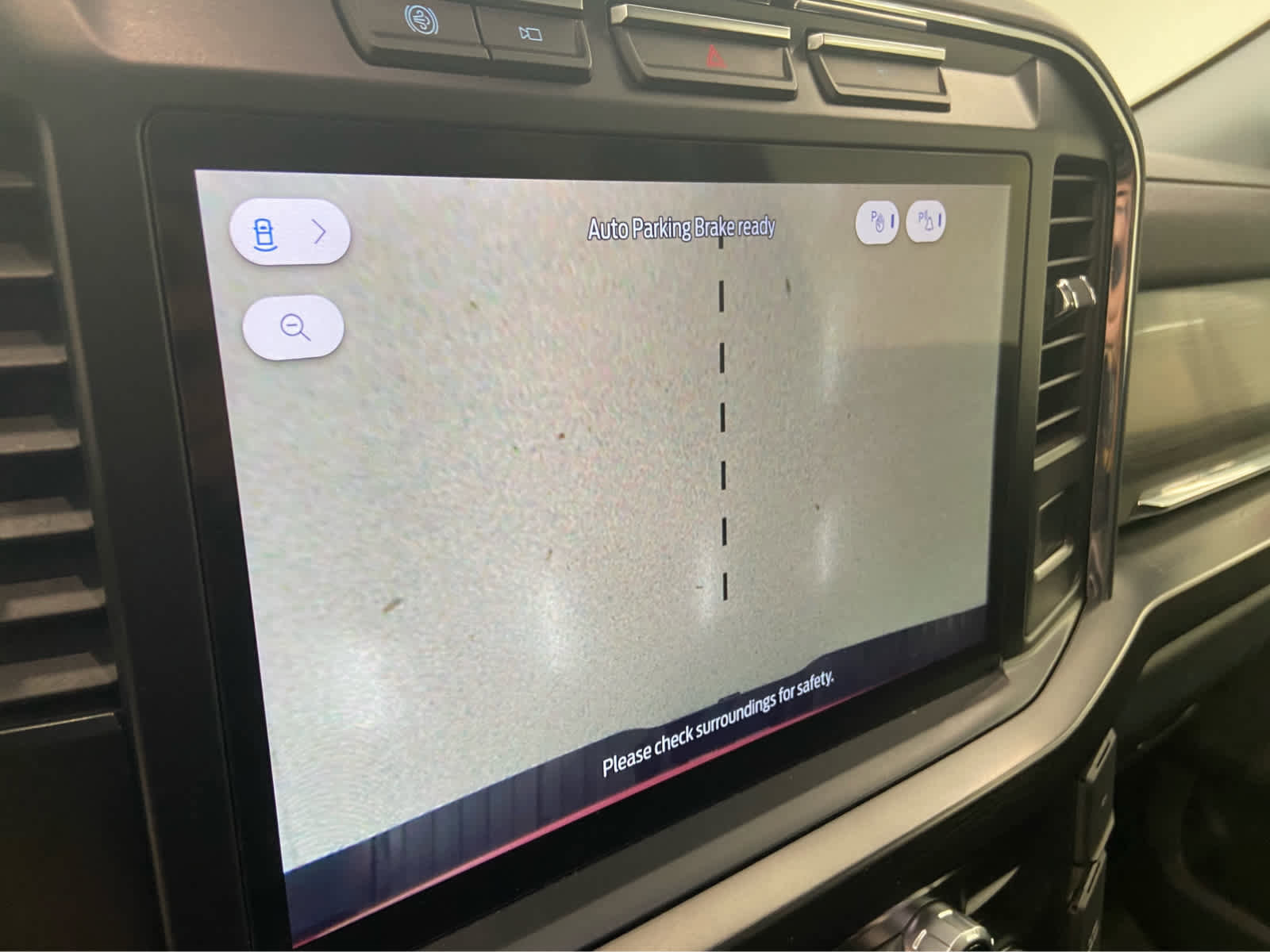 Used 2023 Ford F250 Lariat w/ Sport Appearance Package image 37