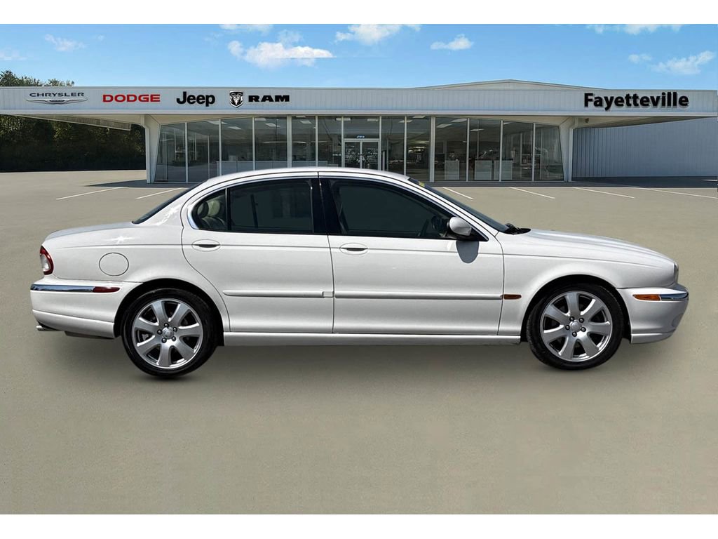 Used 2004 Jaguar X-TYPE 3.0 image 2