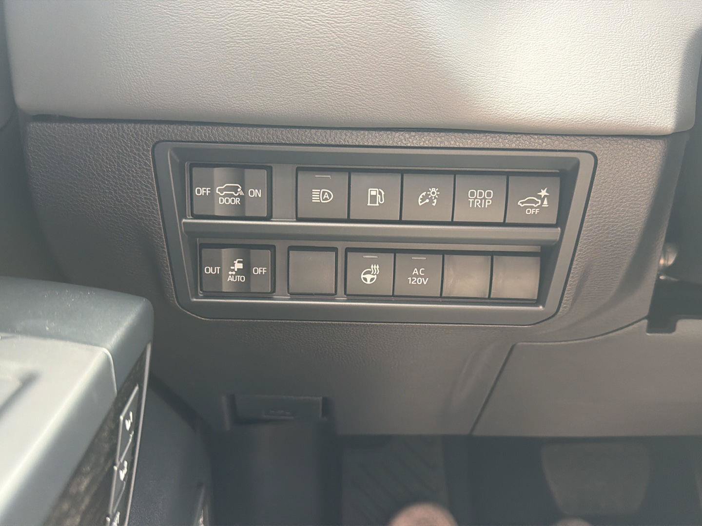 New 2026 Toyota Sequoia Capstone AWD/4WD image 15