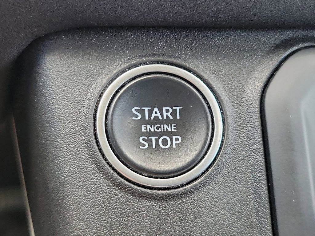 Used 2022 Land Rover Defender 110 SE image 26