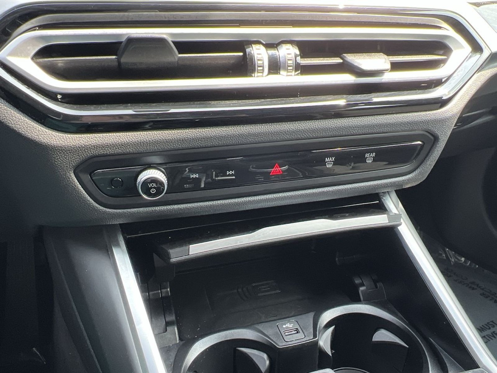 Used 2024 BMW i4 eDrive35 w/ Premium Package RWD image 19