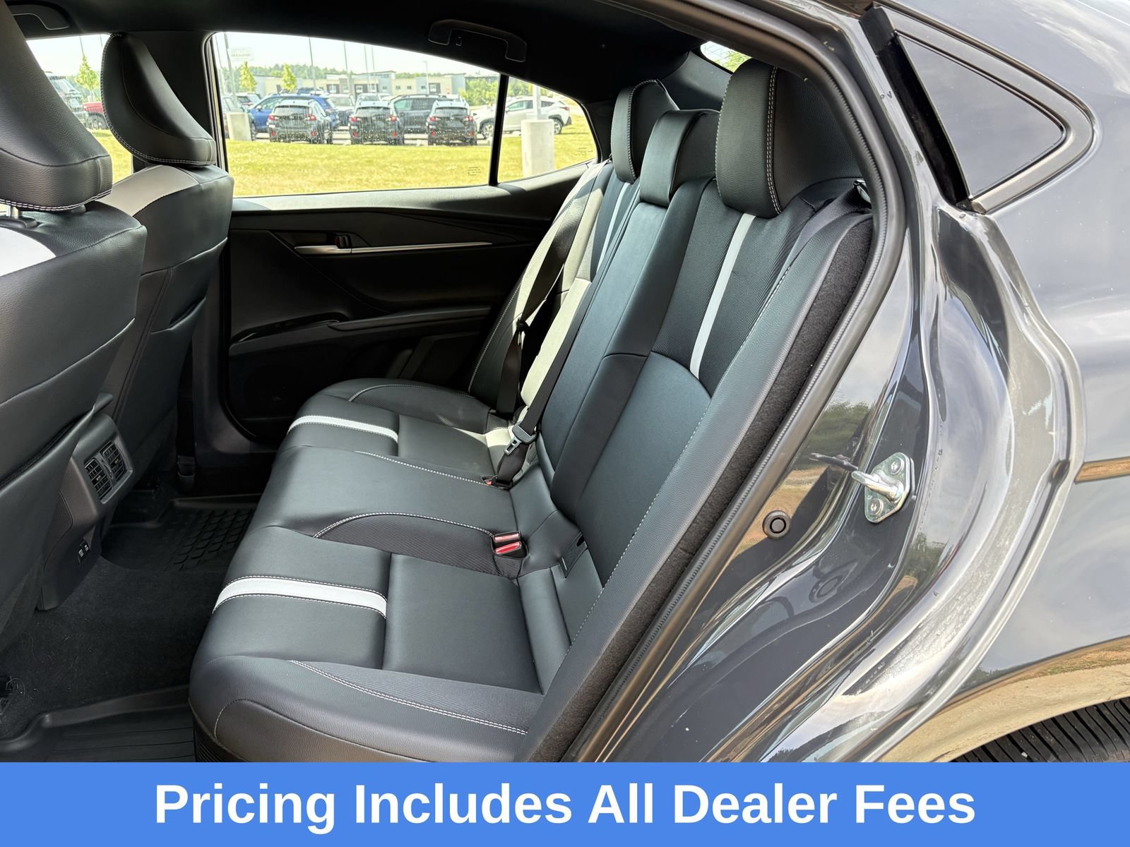 Used 2025 Toyota Camry SE w/ Convenience Package AWD/4WD image 30