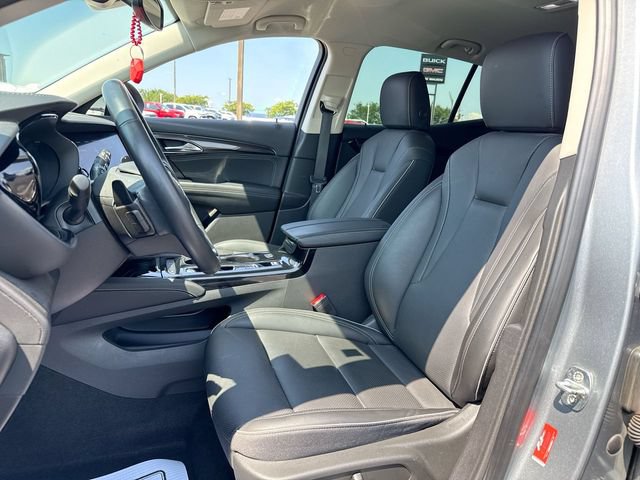 Used 2023 Buick Envision Essence FWD image 11