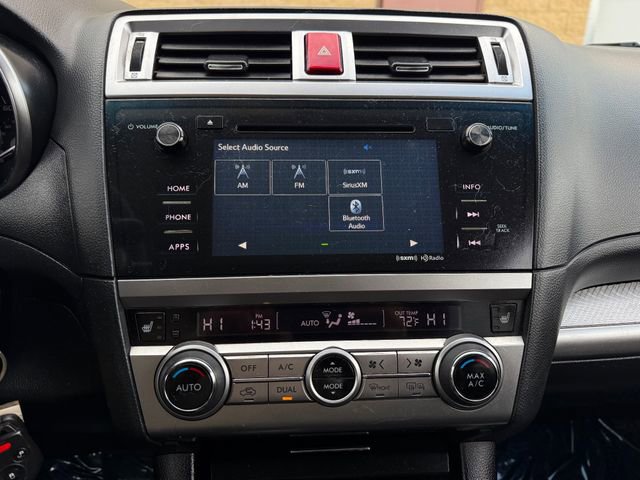 Used 2017 Subaru Outback 2.5i Premium image 8