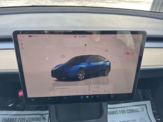 Used 2022 Tesla Model Y Long Range image 15
