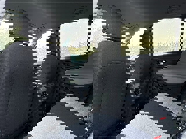 Used 2022 Chevrolet Equinox LS image 10