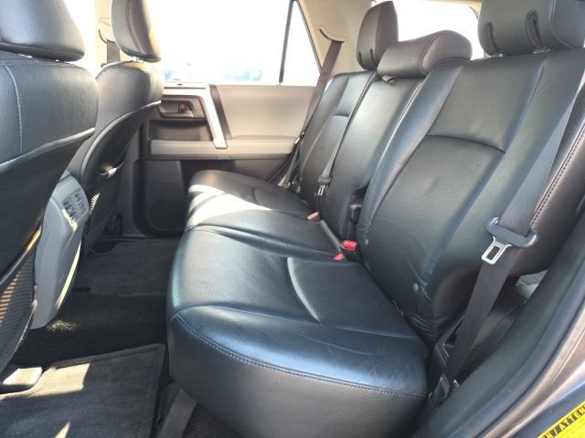 Used 2011 Toyota 4Runner SR5 w/ Premium Pkg w/Leather AWD/4WD image 11