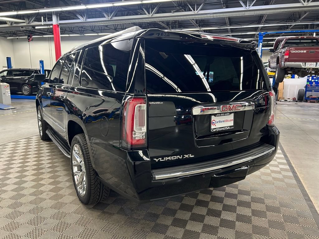 Used 2019 GMC Yukon XL Denali w/ Open Road Package RWD image 5