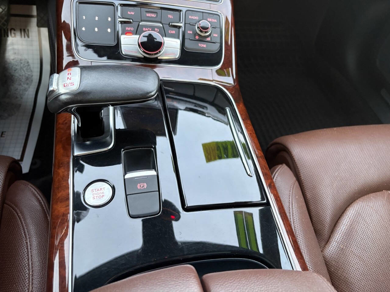 Used 2011 Audi A8 L 4.2 image 17