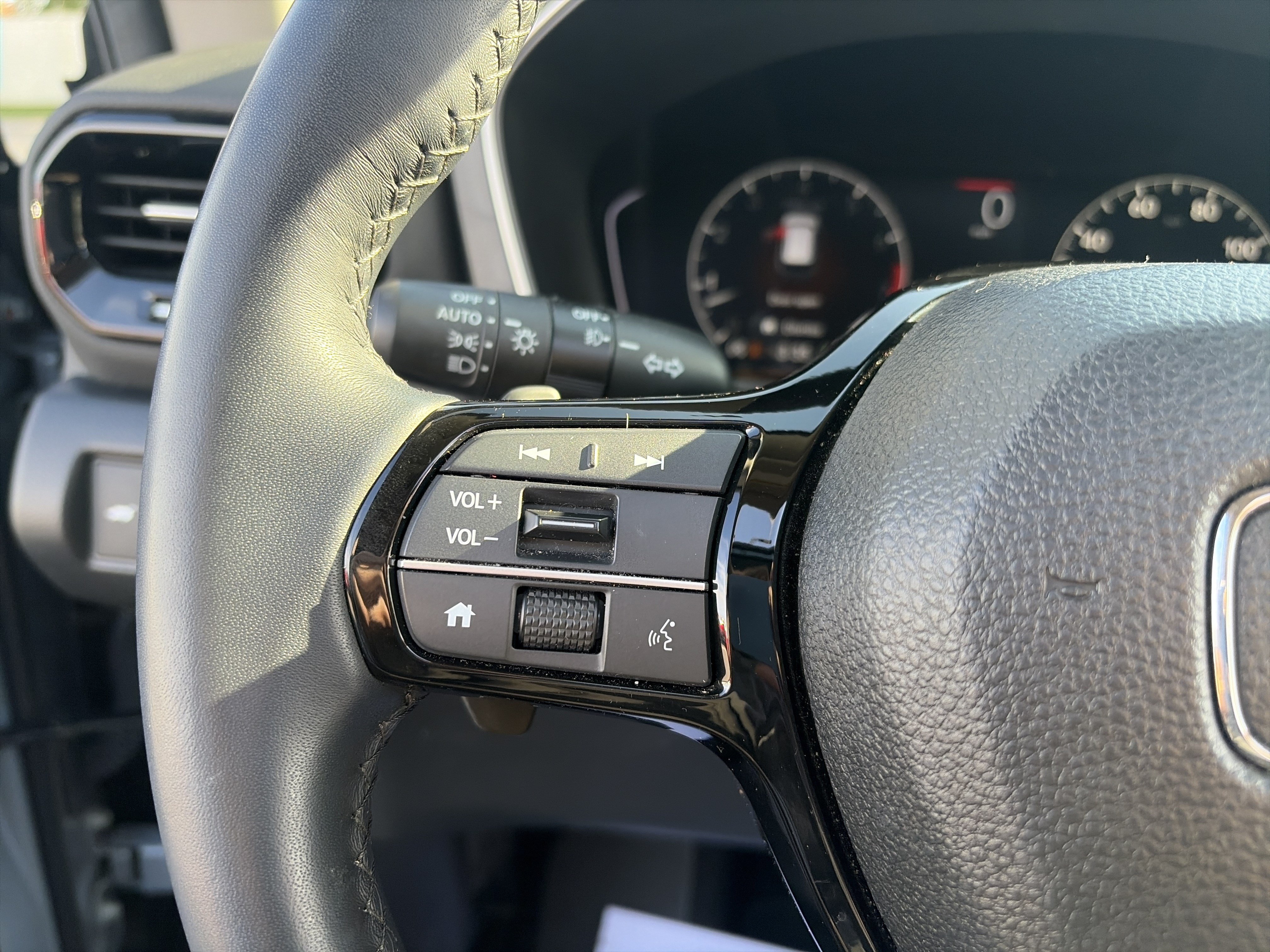 Used 2025 Honda Pilot Touring image 27