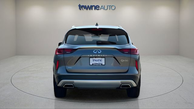 Used 2022 INFINITI QX50 Essential image 4