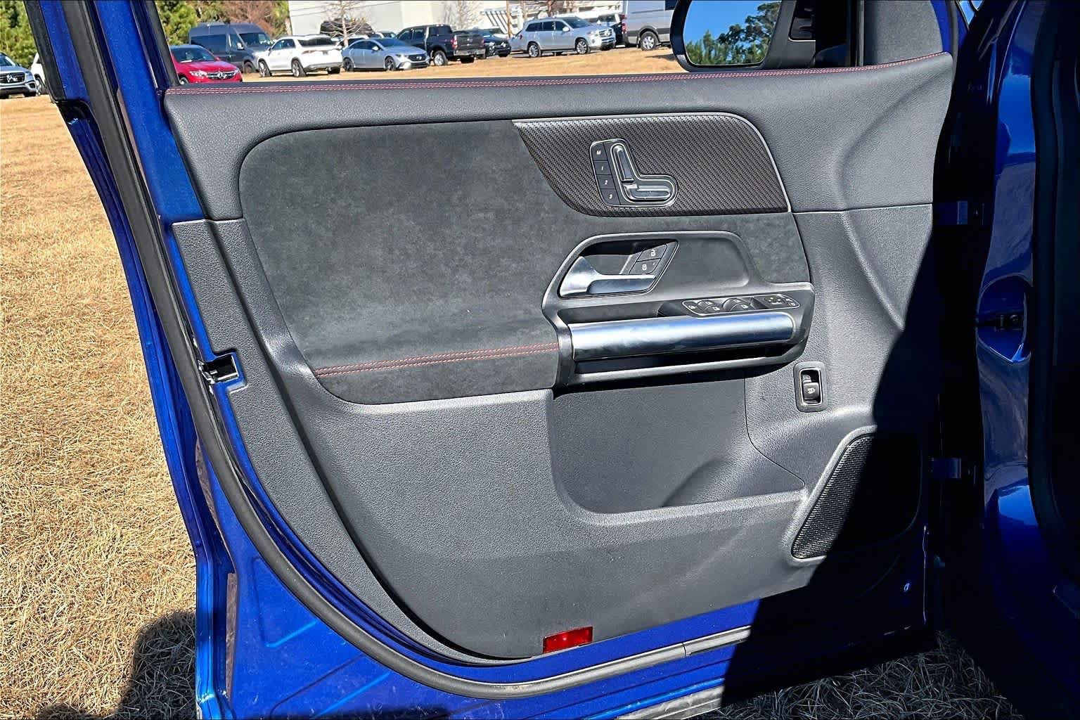 Certified 2025 Mercedes-Benz GLA 250 4MATIC image 22