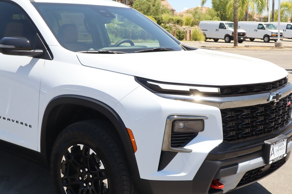 New 2027 Chevrolet Traverse Z71 AWD/4WD image 9