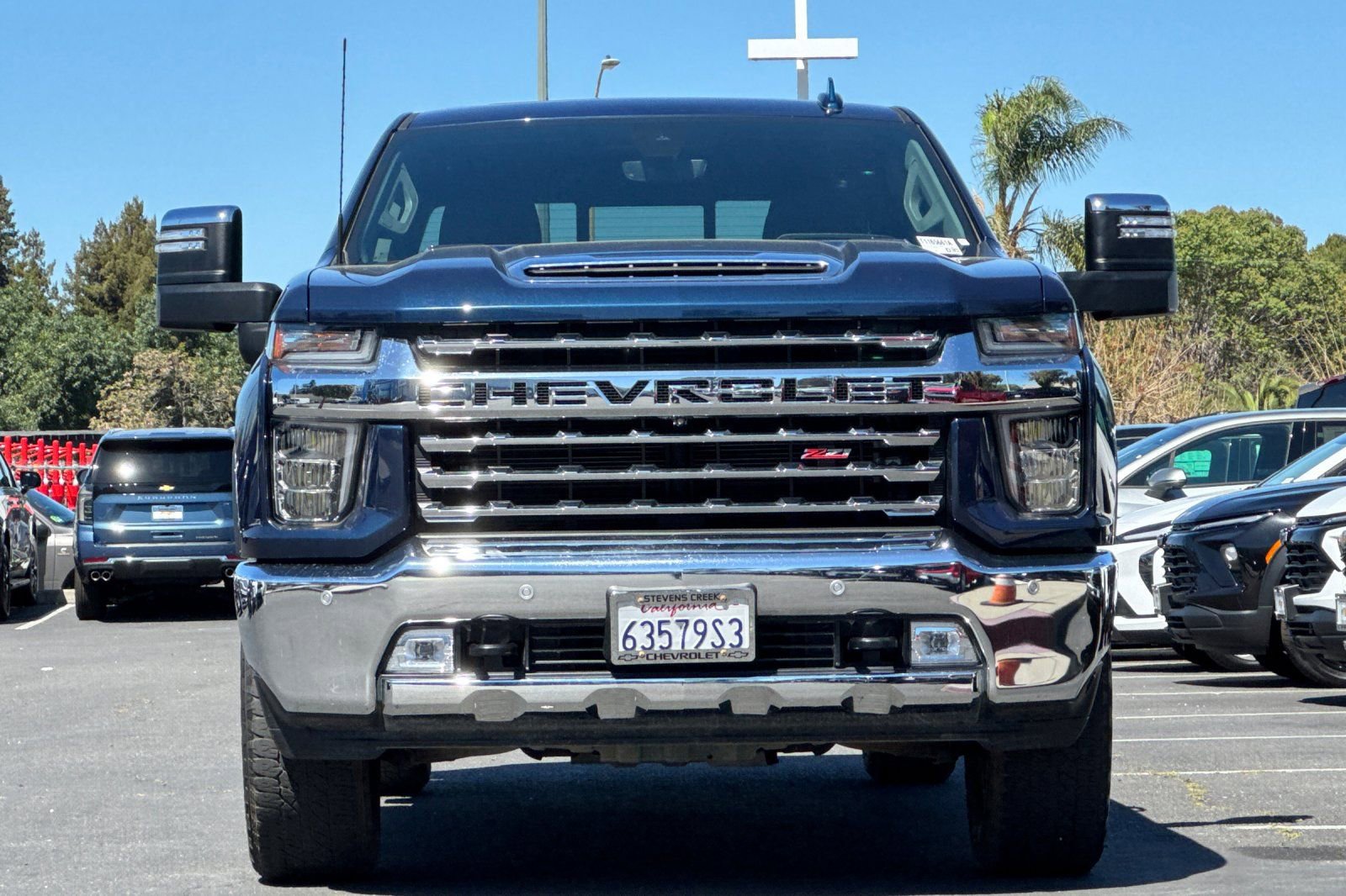 Used 2023 Chevrolet Silverado 2500 LTZ w/ LTZ Premium Package image 10