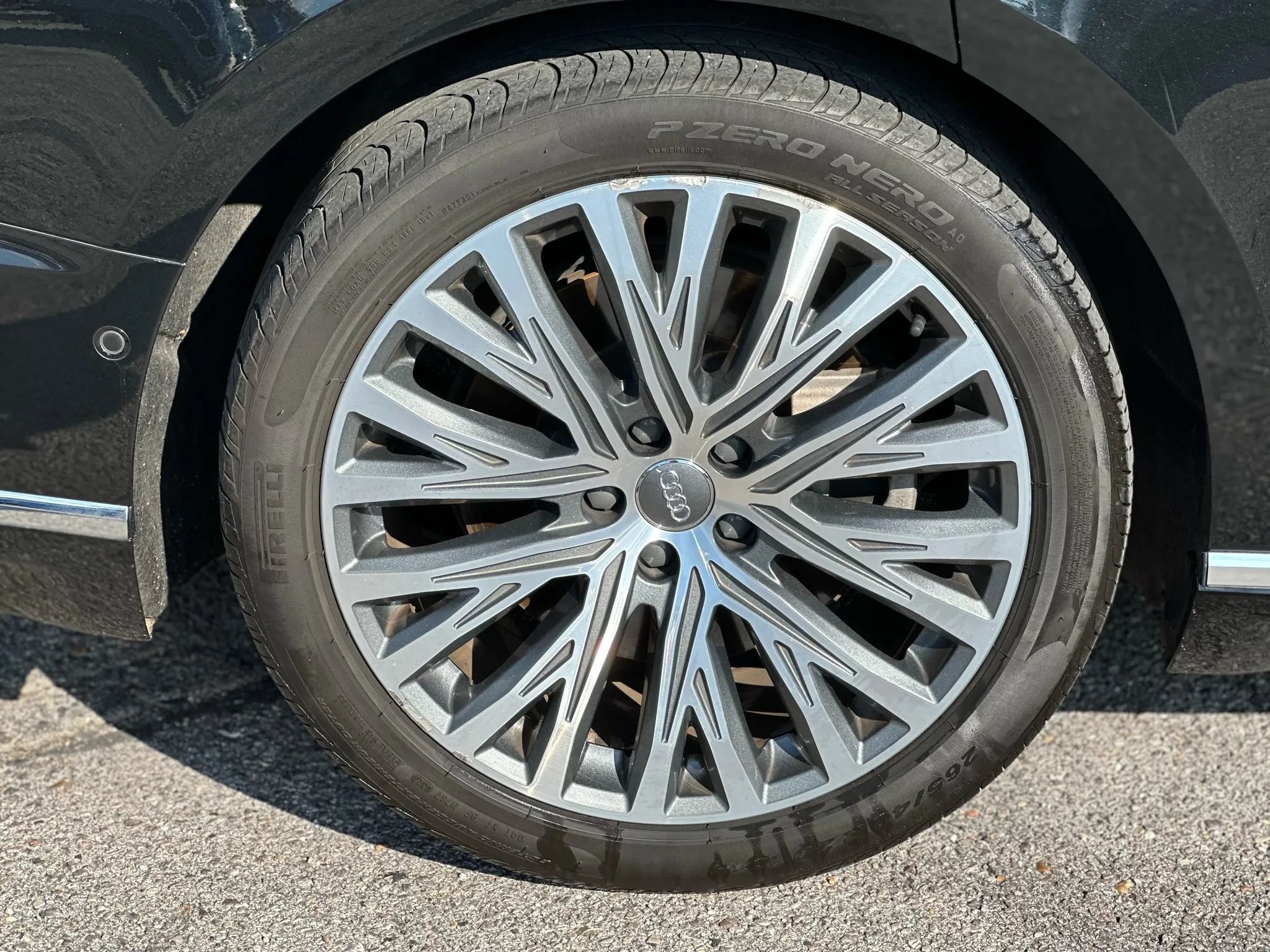 Used 2019 Audi A8 L 3.0T AWD/4WD image 28