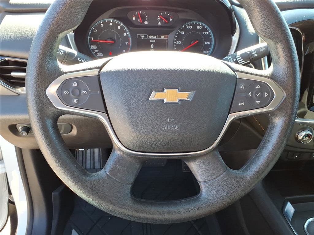 Used 2021 Chevrolet Traverse LS image 18