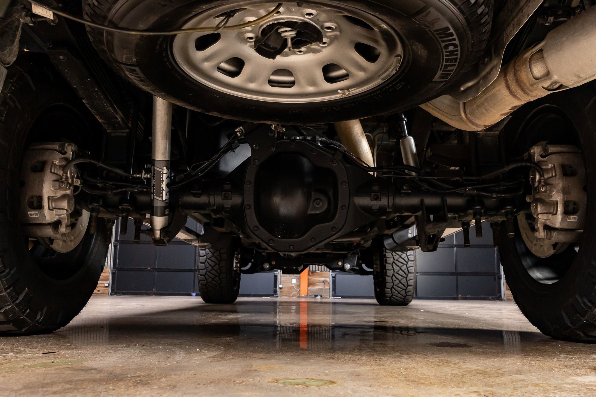 Used 2024 GMC Sierra 3500 Denali w/ Denali Reserve Package image 15