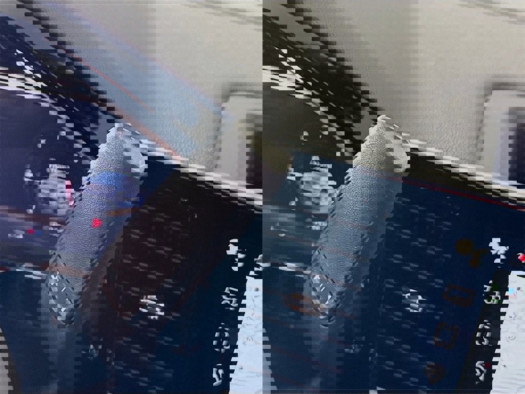 New 2026 GMC Sierra 1500 SLE w/ Preferred Package image 12