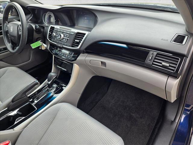 Used 2017 Honda Accord LX image 20