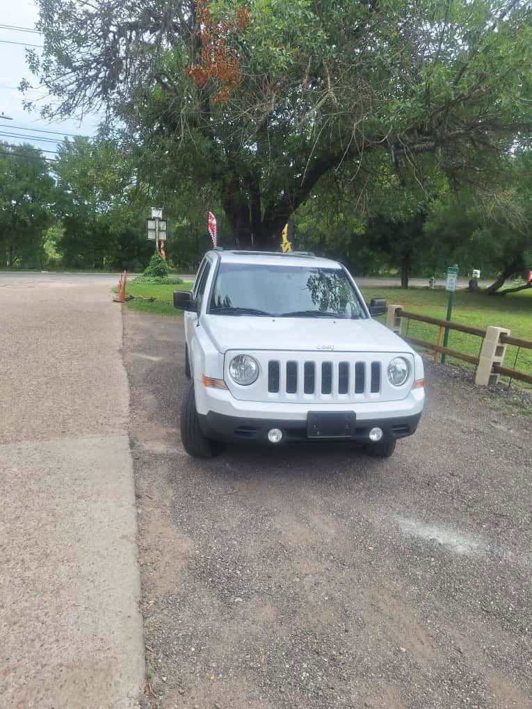 Used 2016 Jeep Patriot High Altitude image 18
