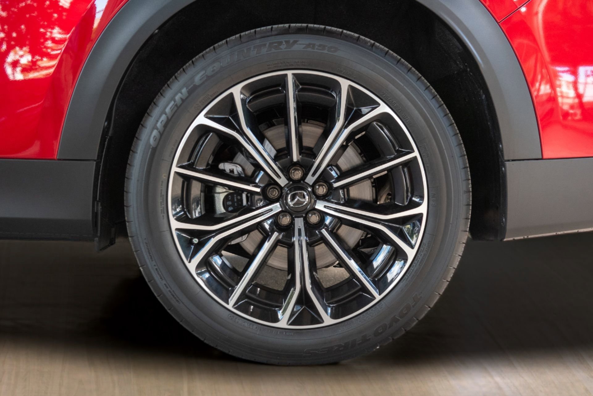 New 2025 MAZDA CX-70 Plug-In Hybrid w/ Premium Plus image 34