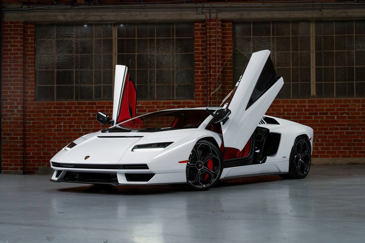 Used 2022 Lamborghini Aventador Countach AWD/4WD image 21