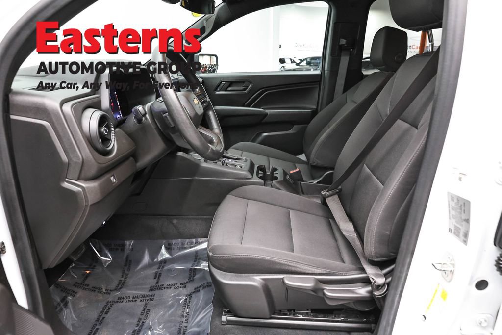 Used 2023 Chevrolet Colorado W/T image 14