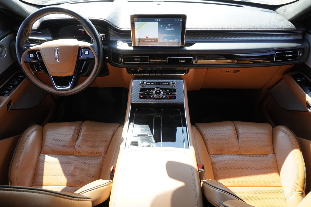 Used 2020 Lincoln Aviator Black Label Grand Touring w/ Class IV Trailer Tow Package AWD/4WD image 9