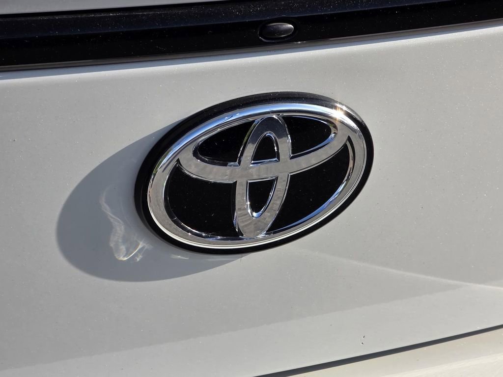 Used 2022 Toyota GR86 Premium RWD image 27