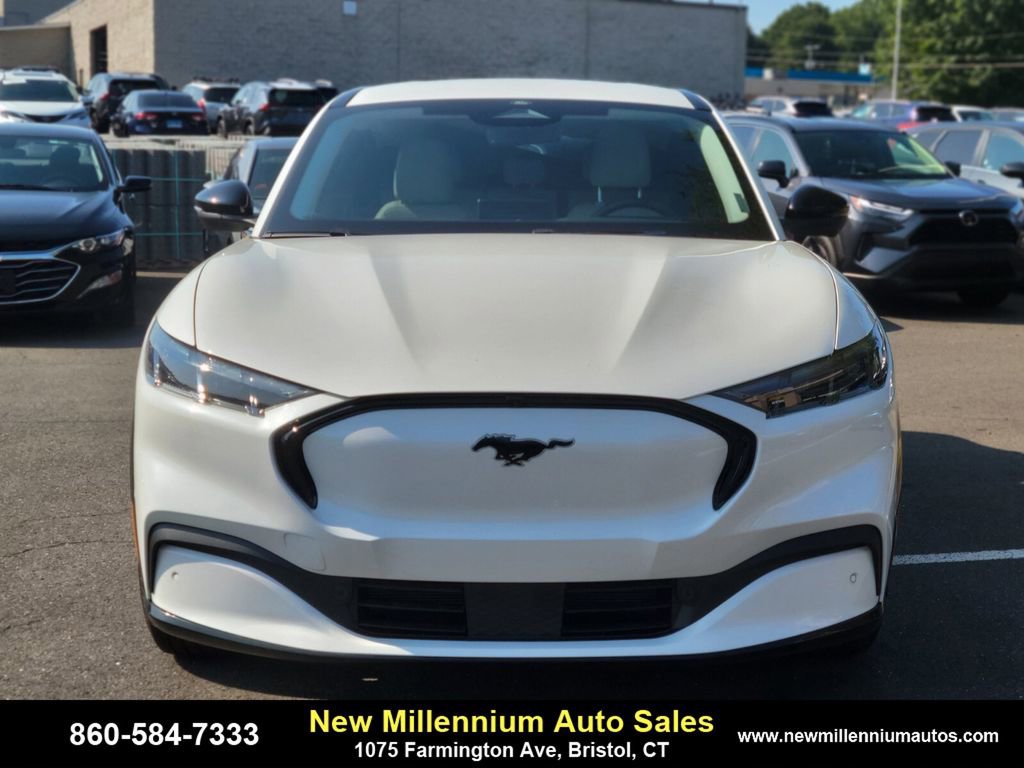 Used 2024 Ford Mustang Mach-E Premium image 8