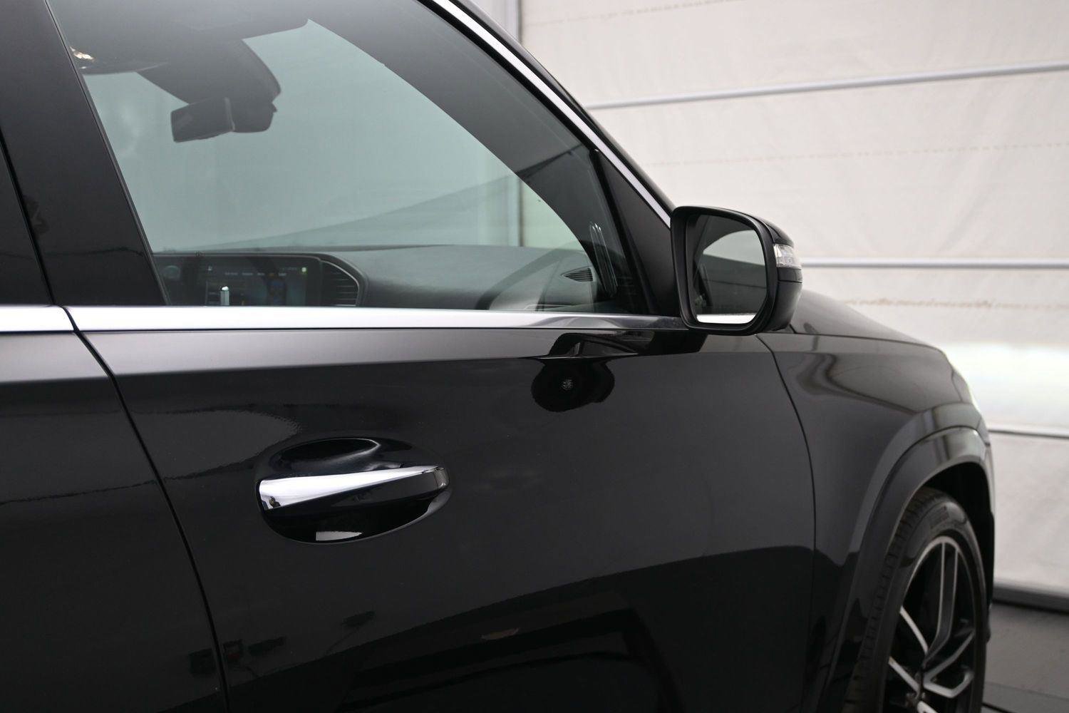 Used 2021 Mercedes-Benz GLS 580 4MATIC image 16