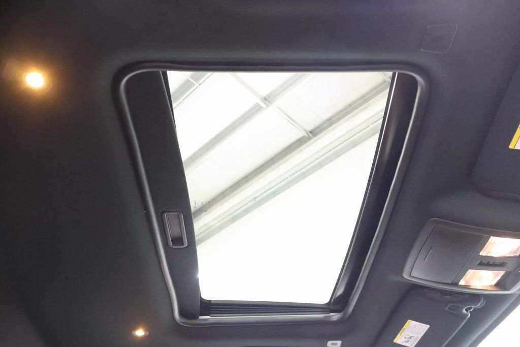 Used 2022 Dodge Challenger SRT Hellcat image 25