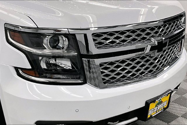 Used 2019 Chevrolet Tahoe LT w/ LT Signature Package AWD/4WD image 35