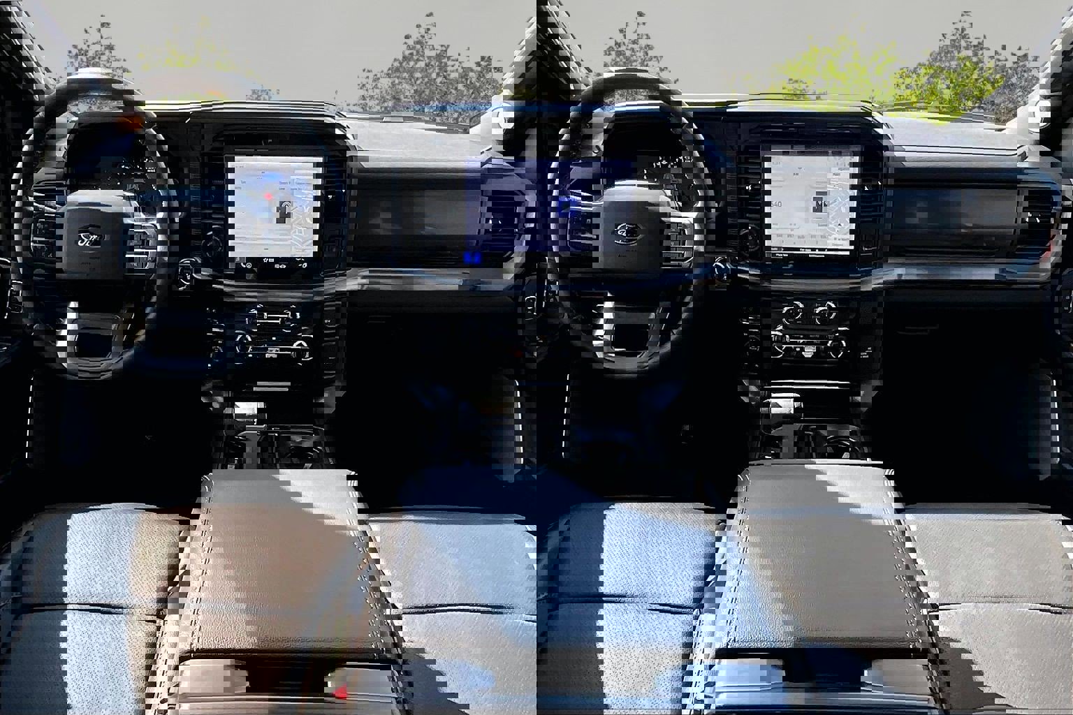 Used 2025 Ford F150 Lariat w/ Equipment Group 502A High image 16