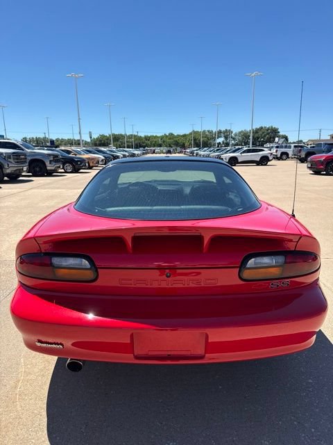 Used 1998 Chevrolet Camaro Z28 w/ SS Performance/Appearance Pkg RWD image 4