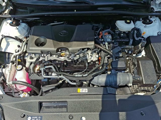 Used 2025 Toyota Camry XSE FWD image 31