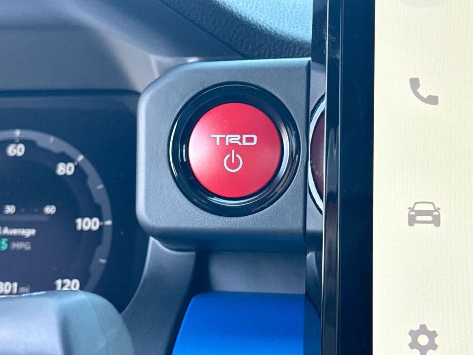 New 2025 Toyota Tacoma TRD Off-Road AWD/4WD image 25