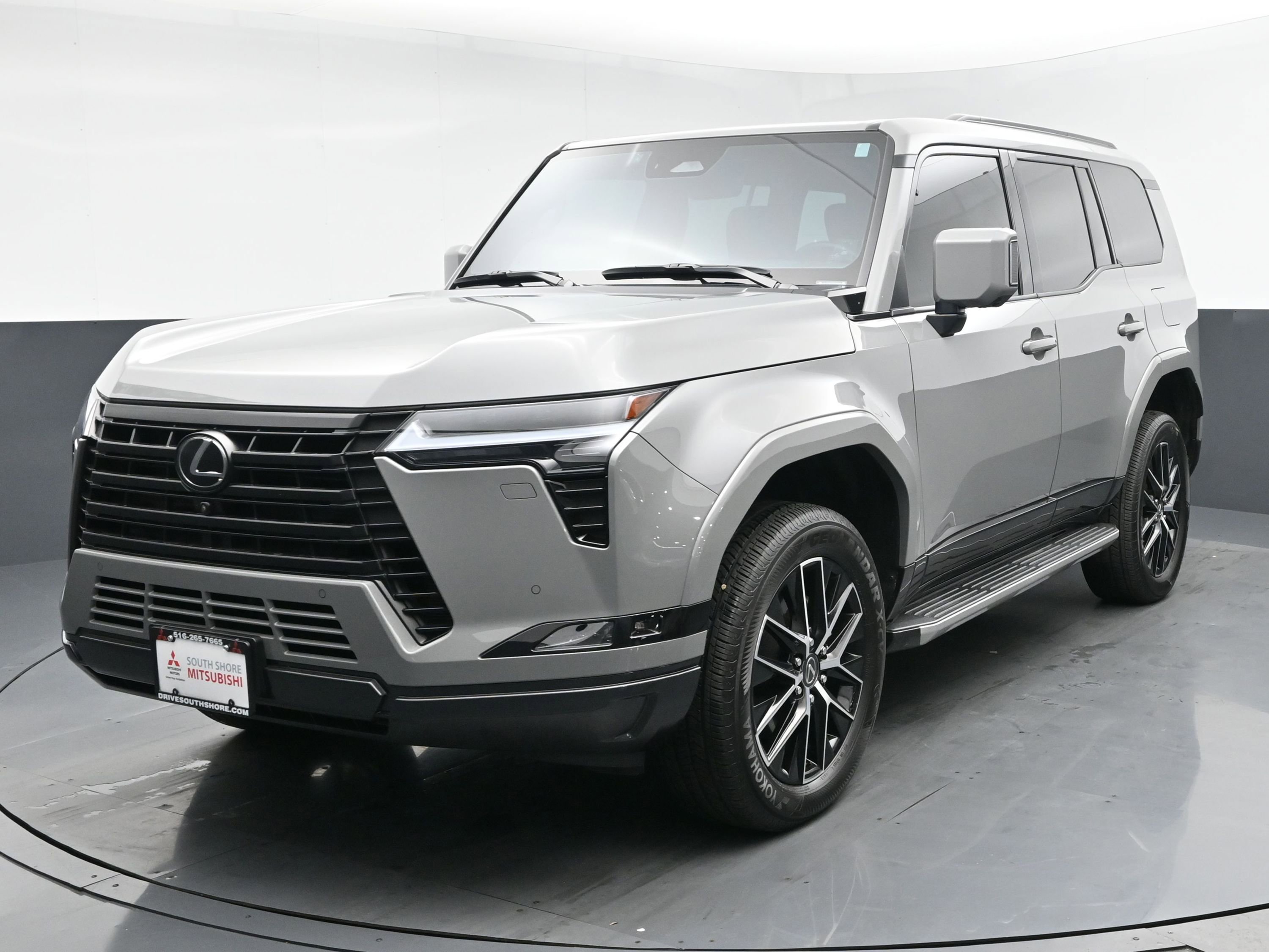 Used 2024 Lexus GX 550 image 24