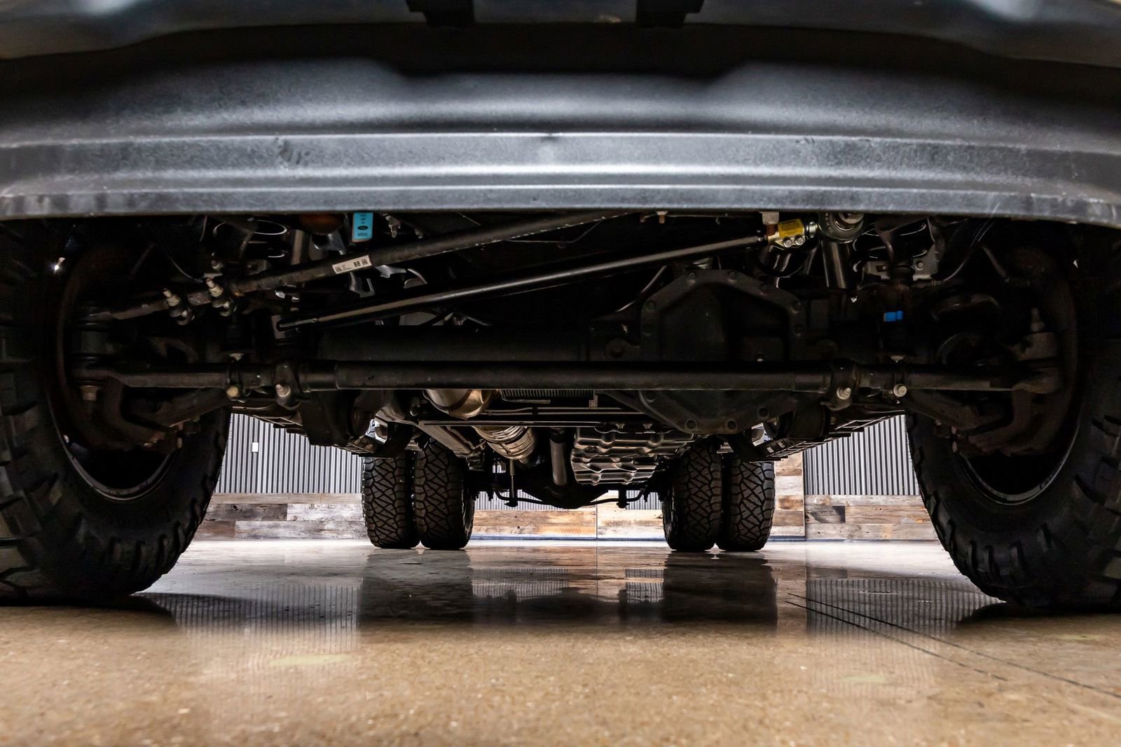 Used 2023 Ford F350 XLT w/ FX4 Off-Road Package image 15