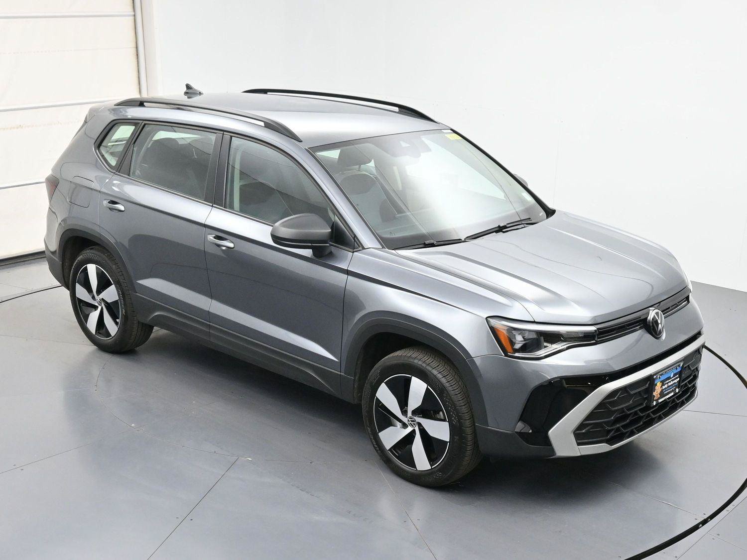 Certified 2025 Volkswagen Taos S AWD/4WD image 35