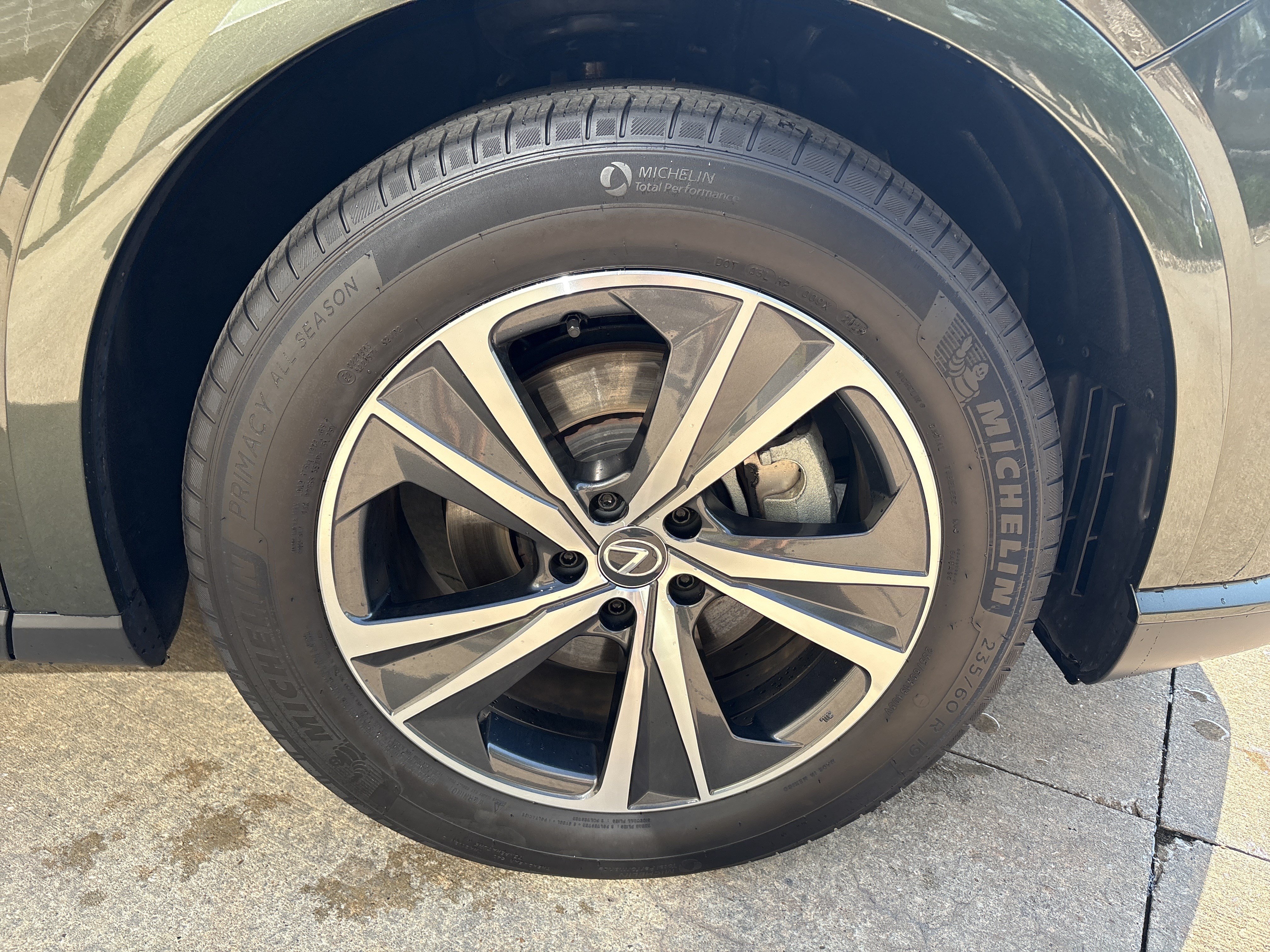 Certified 2025 Lexus RX 350h AWD/4WD image 13